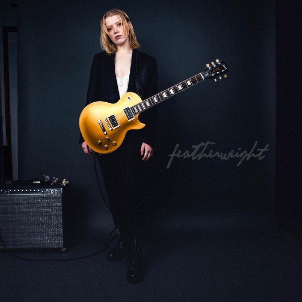 Frater-Taylor Rosie - Featherweight (Gold Vinyl) in the group VINYL / Pop-Rock at Bengans Skivbutik AB (5679187)