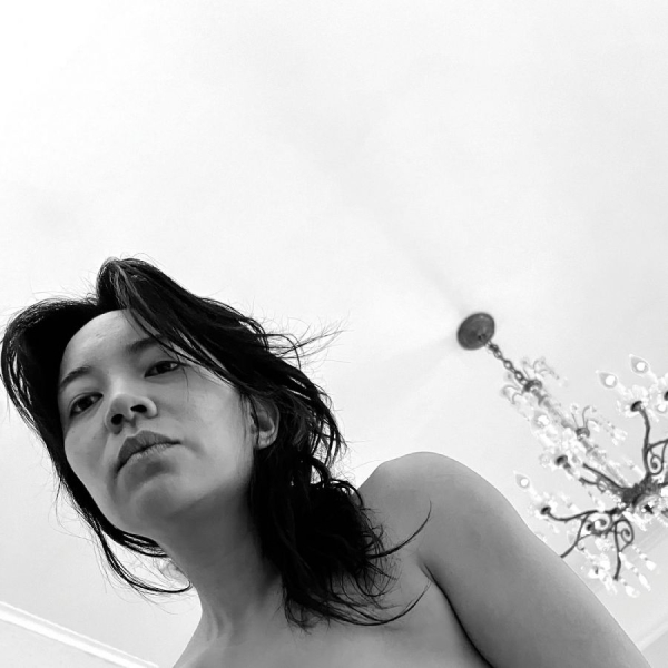Thao - Show Me in the group OUR PICKS / Frontpage - CD New & Forthcoming at Bengans Skivbutik AB (5682417)
