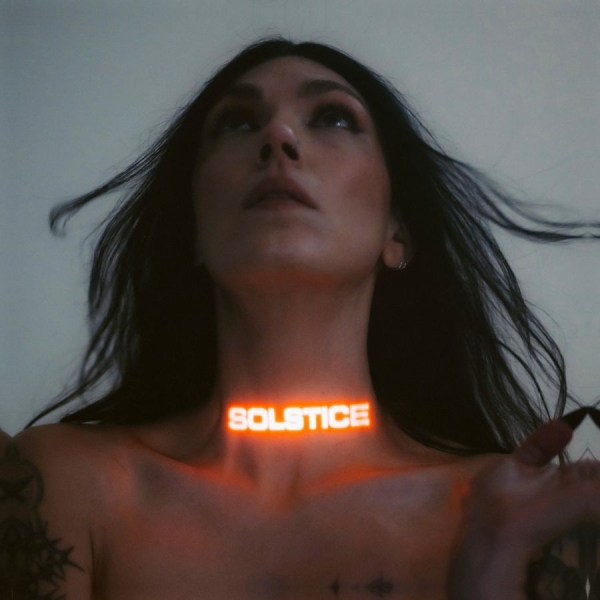 A.A. Williams - Solstice (Orange Vinyl) in the group VINYL / Upcoming releases / Pop-Rock at Bengans Skivbutik AB (5683697)