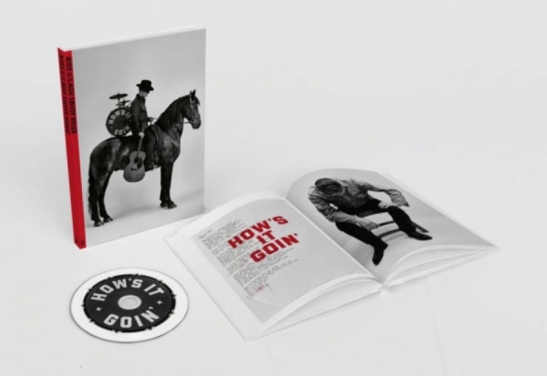 Bryan Adams - How's It Goin' (Cd + Book) in the group MUSIK / CD + Bok / Kommande / Pop-Rock at Bengans Skivbutik AB (5690396)