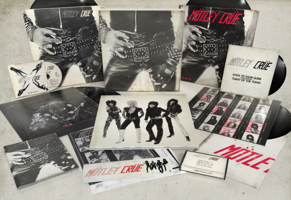 Mötley Crüe - Too Fast For Love (45Th Anniversary Boxset 5Lp/Single/Cd/Cassette) in the group VINYL / Upcoming releases / Hårdrock at Bengans Skivbutik AB (5690409)