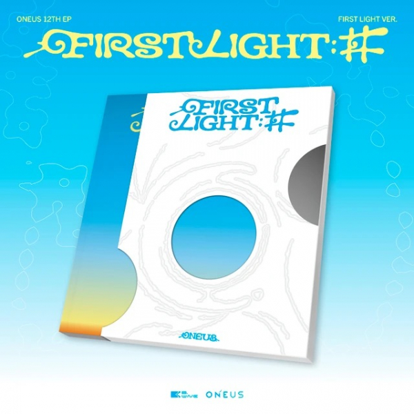 Oneus - First Light (First Light Ver.) in the group CD / Upcoming releases / K-Pop at Bengans Skivbutik AB (5690631)