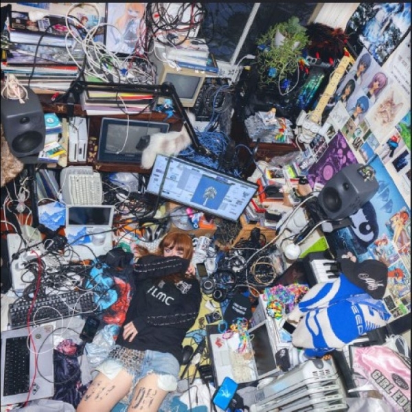 Ninajirachi - I Love My Computer in the group VINYL / Upcoming releases / Pop-Rock at Bengans Skivbutik AB (5693388)