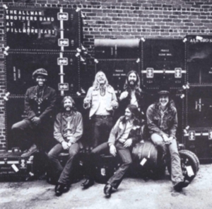 The Allman Brothers Band - At Fillmore East - R in the group Labels /  at Bengans Skivbutik AB (571086)