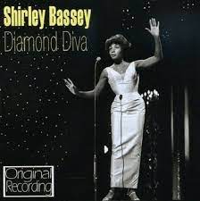 Shirley Bassey - Diamond Diva in the group CD / Pop-Rock at Bengans Skivbutik AB (588842)