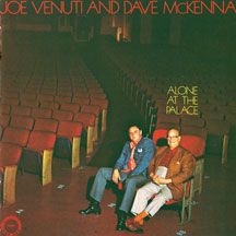 Venuti Joe & Dave Mckenna - Alone At The Palace in the group CD / Jazz/Blues at Bengans Skivbutik AB (2370118)
