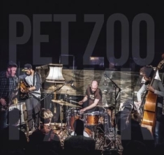 Pet Zoo - Pökk