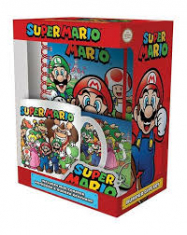 Mugg - Super Mario Evergreen Premium Gift Set (A5 Notebook. Mug. Coaster & Keychain)