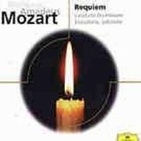 Mozart - Requiem Mm in the group CD / Klassiskt at Bengans Skivbutik AB (523987)