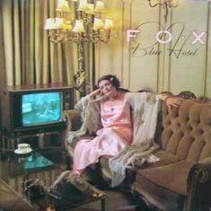 Fox - Blue Hotel