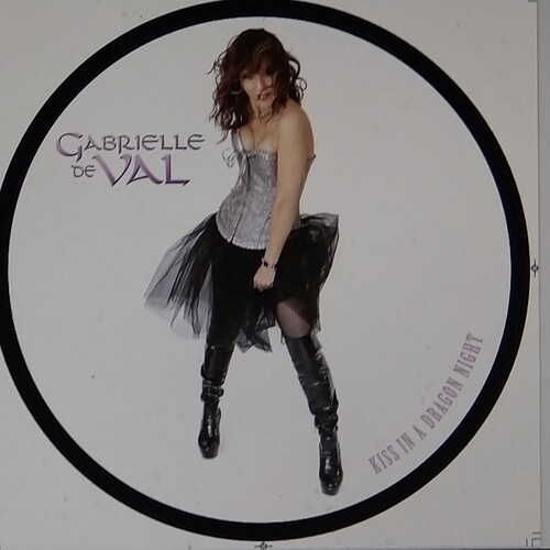 De Val Gabrielle - Kiss In A Dragon Night