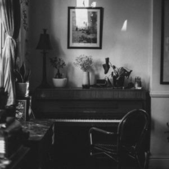 Strawberry Guy - F Song & Mrs Magic (Strings Version